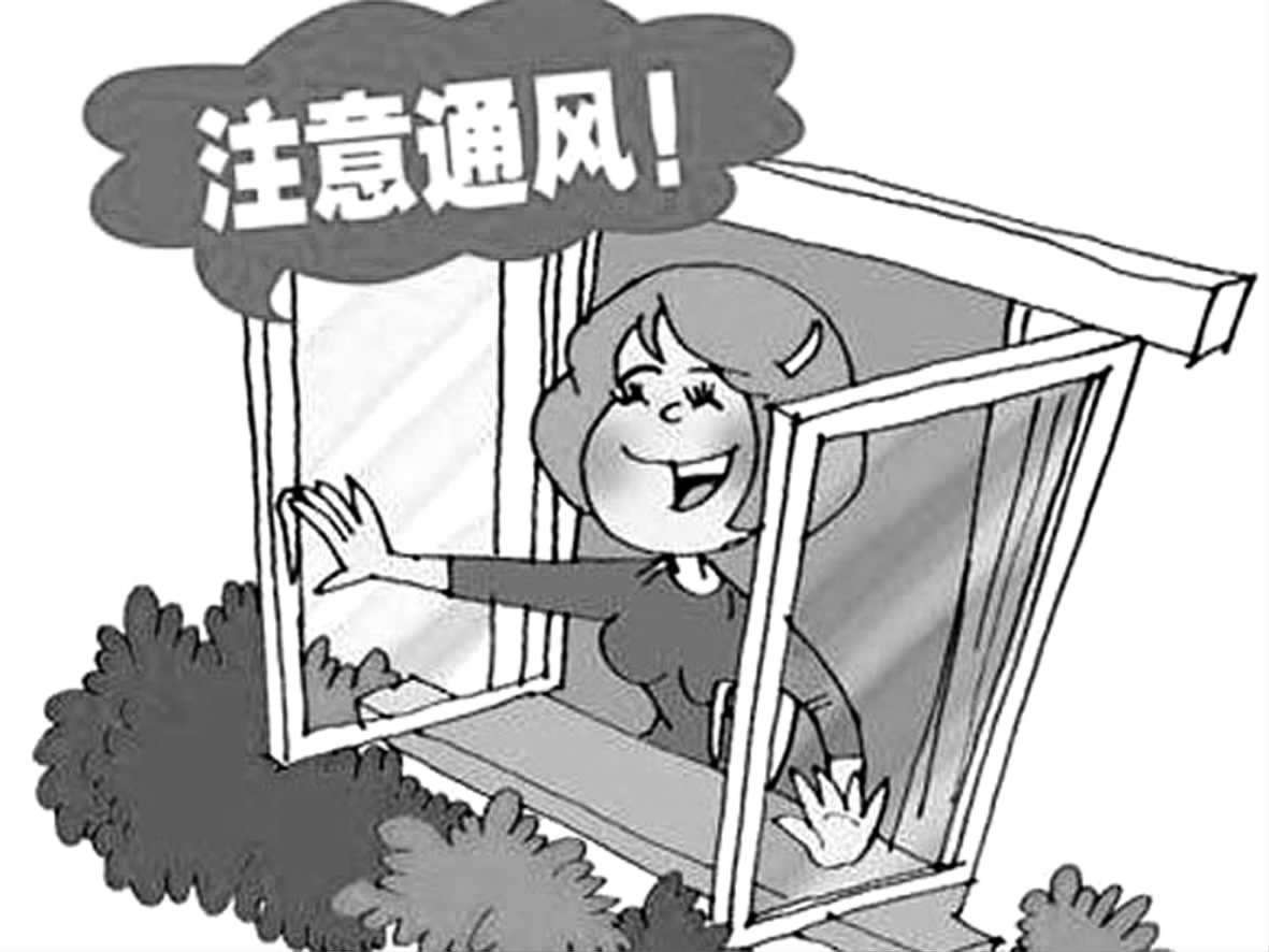 隨著人們對(duì)生活環(huán)境的要求越來(lái)越高，裝飾越來(lái)越復(fù)雜，室內(nèi)裝修污染已成為人們關(guān)注的焦點(diǎn)。近幾年來(lái)，由于裝修污染而引發(fā)各類疾病的案例屢見(jiàn)不鮮。  雖然醫(yī)學(xué)界沒(méi)有對(duì)裝修污染與疾病之間畫(huà)上明確的等號(hào)，但很多專家表示，疾病的成因也許包含多方面因素，然而裝修污染是誘發(fā)各種疾病的禍?zhǔn)?，所以大家一致在關(guān)注新房裝修除甲醛這個(gè)話題，那么在了解新房裝修除甲醛之前我們首先應(yīng)該了解一下室內(nèi)污染物甲醛是如何釋放的？   通常來(lái)說(shuō)室內(nèi)污染物甲醛是以三種形式存在的：   游離懸浮狀態(tài)        這種狀態(tài)通過(guò)累積的方法，當(dāng)達(dá)到一定的濃度，就會(huì)對(duì)我們的身體構(gòu)成危害，但是只要開(kāi)窗通風(fēng)，在空氣對(duì)流的情況下，很快就會(huì)吹出室內(nèi)。   吸附狀態(tài)       甲醛通過(guò)污染源的釋放被墻面、家具、布藝沙發(fā)、窗簾等室內(nèi)物品所吸附而滯留于室內(nèi)，這種吸附狀態(tài)經(jīng)過(guò)積累到一定的程度，就會(huì)向外釋放，我們通過(guò)呼吸進(jìn)入身體內(nèi)。簡(jiǎn)單的通風(fēng)是無(wú)法排出室外的。        甲醛在這種狀態(tài)下，最不易被察覺(jué)，因?yàn)樵诩兹┑奈綘顟B(tài)下，會(huì)滯留在室內(nèi)的各處，即便是用空氣凈化器或吸附材料礦晶、活性炭也無(wú)法排除它。  結(jié)合狀態(tài)        甲醛以脲醛樹(shù)脂膠的形式存在于人造板內(nèi)，反應(yīng)充分時(shí)甲醛與尿素的化學(xué)分子鏈?zhǔn)蔷o密的結(jié)合在一起的，但是在室內(nèi)，隨著溫度的升高，濕度的加大或遇有酸性的氣體時(shí)（因脲醛樹(shù)脂膠是在酸性條件下生成的）部分已固化的樹(shù)脂膠在此條件下發(fā)生水解反應(yīng)而斷裂，順著板材的毛細(xì)通道而向室內(nèi)釋放甲醛。這一過(guò)程將視環(huán)境的變化，長(zhǎng)達(dá)3-15年不等。吸附狀態(tài)和結(jié)合狀態(tài)的甲醛只能靠專業(yè)治理公司進(jìn)行甲醛的檢測(cè)和除甲醛。