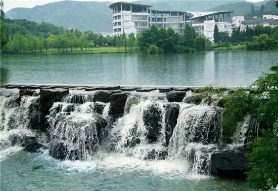 除甲醛加盟不要擔(dān)心，用心做好創(chuàng)業(yè)中的每件事