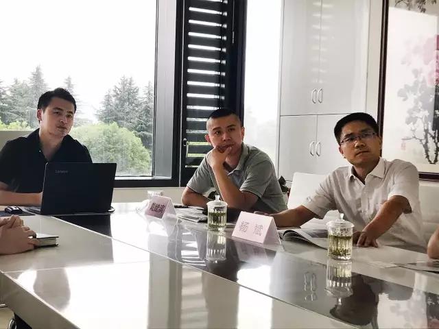 熱烈歡迎湖州市吳興區(qū)領(lǐng)導(dǎo)一行蒞臨創(chuàng)綠家指導(dǎo)！