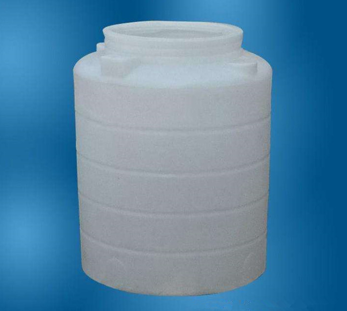 廚房水管破裂傳出刺鼻性氣味，原以為是鄰居家甲醛超標(biāo)，沒想到是“絕命毒師”