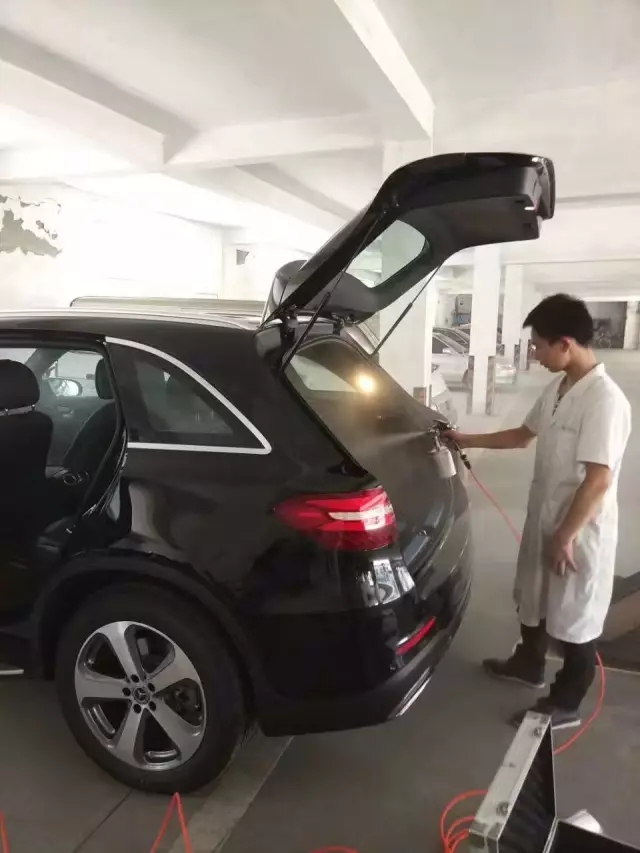 謹(jǐn)慎車內(nèi)“無影殺手”，趕快進(jìn)行車內(nèi)甲醛治理！