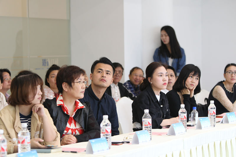 創(chuàng)綠家環(huán)保應邀參加2018中國透明工廠評選啟動儀式！