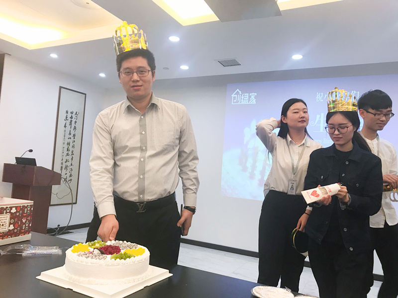 【5月生日會(huì)】這期壽星各個(gè)都可以出C位！