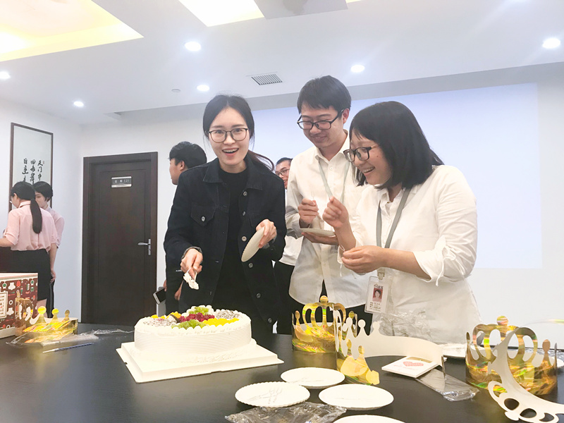 【5月生日會(huì)】這期壽星各個(gè)都可以出C位！