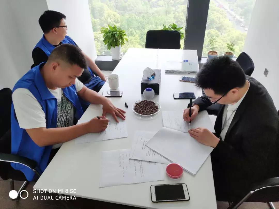 熱烈祝賀劉總、夏總簽約創(chuàng)綠家河南省安陽(yáng)市縣級(jí)代理！