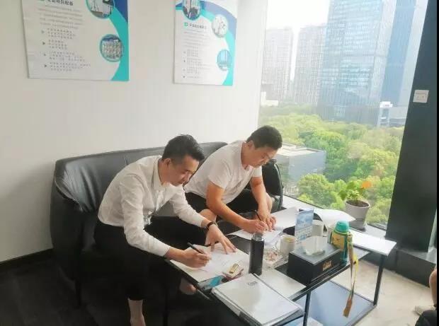 熱烈祝賀張總簽約創(chuàng)綠家山東省濟(jì)南市縣級(jí)代理！