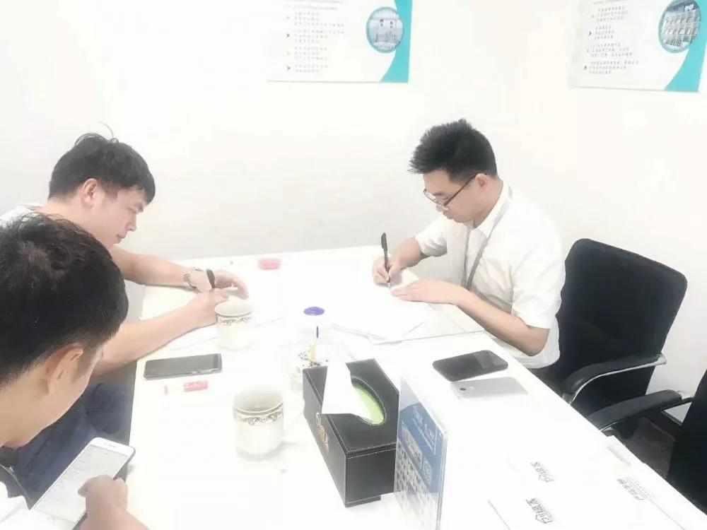 熱烈祝賀王總簽約創(chuàng)綠家江蘇省無(wú)錫市區(qū)級(jí)代理！