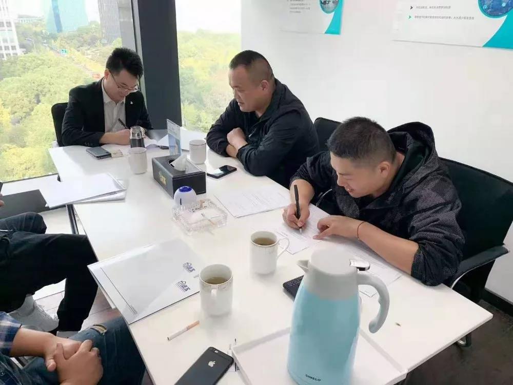 熱烈祝賀張總簽約創(chuàng)綠家浙江省嘉興市縣級(jí)代理！