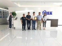 熱烈祝賀鞠總團(tuán)隊(duì)簽約創(chuàng)綠家日照市區(qū)級(jí)代理！